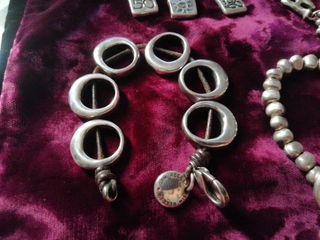 Pulseras uno de 50, Sin Receta