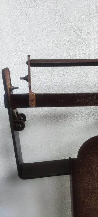 Báscula antigua de sacos