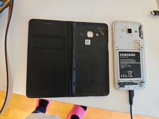 Samsung j3 6 2016 con funda original