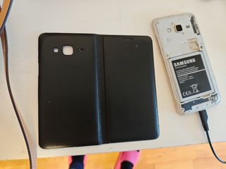 Samsung j3 6 2016 con funda original