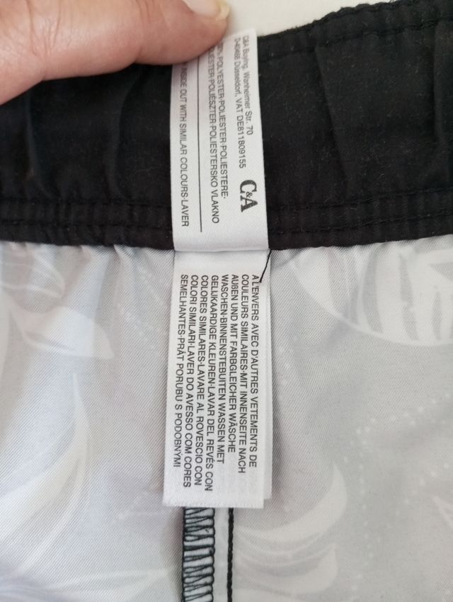 2x1! Bermuda tipo bañador talla 14 años