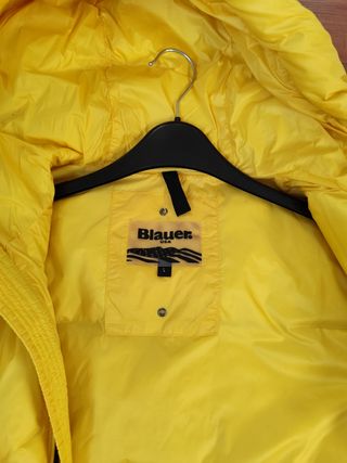 Espectacular plumífero Blauer talla L