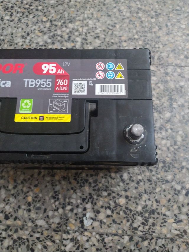 Batería Tudor 12 voltios. 95ah 760a