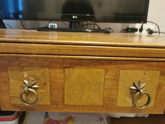 Tavolo da centro in legno massello