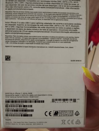 iPhone 11 como nuevo poco uso