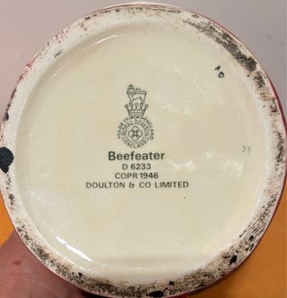 Jarra grande de porcelana de Royal Doulton