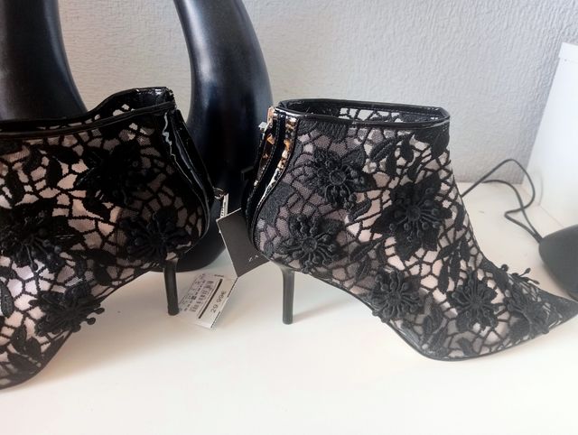 Botines exclusivos Zara