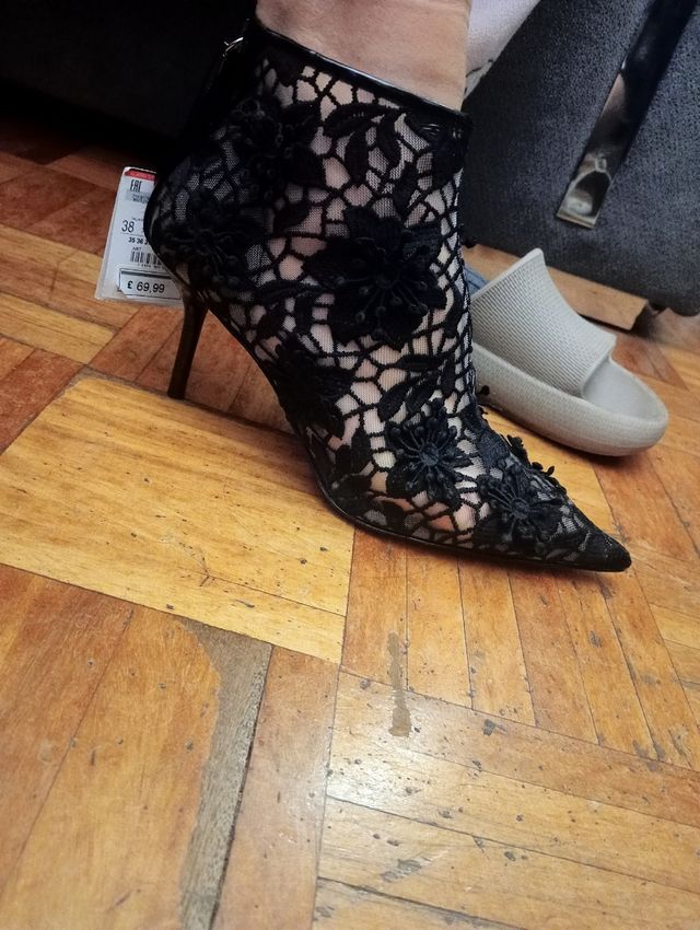 Botines exclusivos Zara