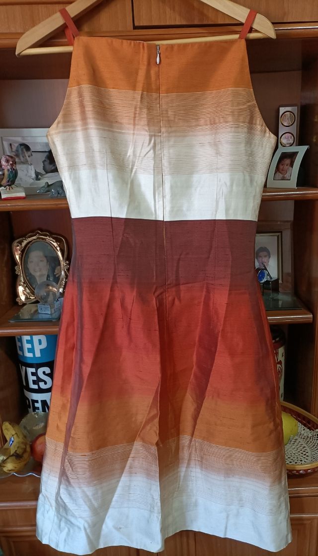 VESTIDO DE CHICA FRESCO T-38 5€.