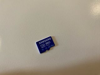 Nintendo Switch + accesorios (NO INCLUYE JUEGOS)