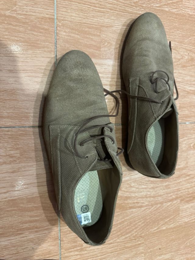 Zapatos de zara color beige