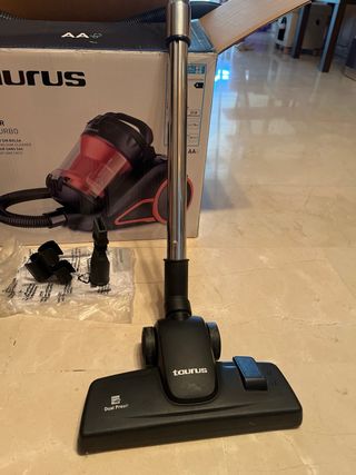 Aspirador sin bolsa Taurus