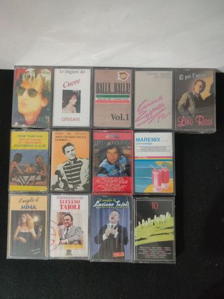 54 musicassette nuove