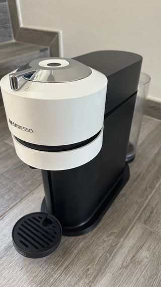 Nespresso Vertuo Next Blanco
