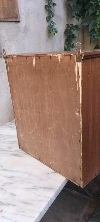 Armario baño antiguo