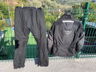 Traje de moto Dainese DDry talla 48