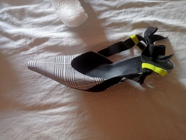 Zapatos zara