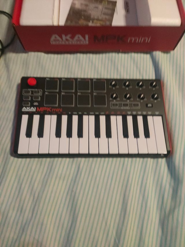 Akai Mpk mini