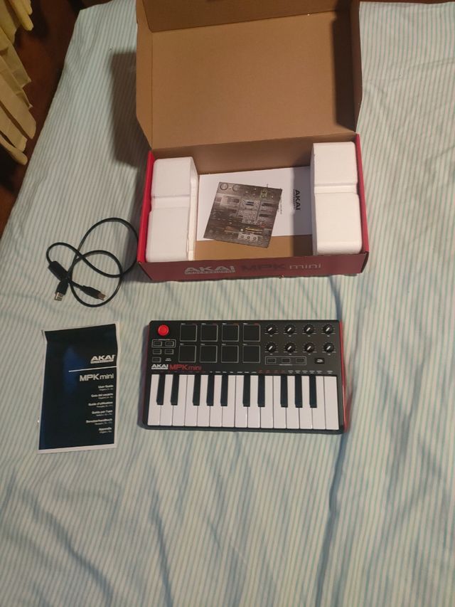 Akai Mpk mini