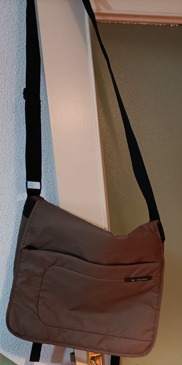 BANDOLERA DOCKERS 15€