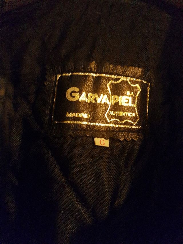 Abrigo piel talla XL marca garvapiel