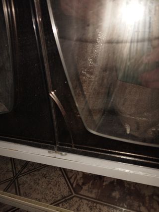 Armario de cuarto de baño con espejo