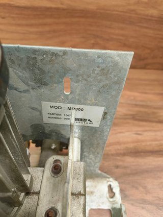 Motor puerta cremallera