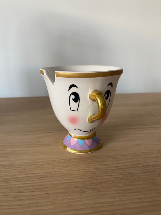 Taza chip bella y bestia