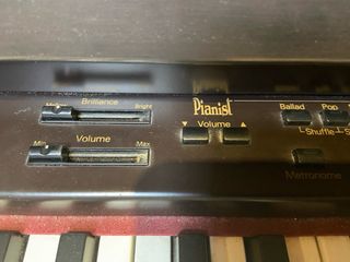 Pianoforte elettrico Roland EP95