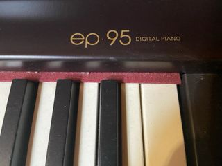 Pianoforte elettrico Roland EP95