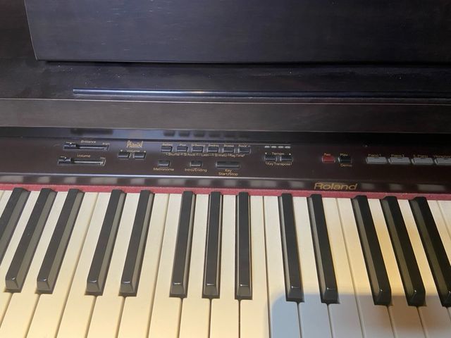 Pianoforte elettrico Roland EP95