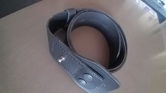 Cinturón seguridad.vigilante seguridad