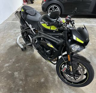 Triumph Speed Triple 1050 RS