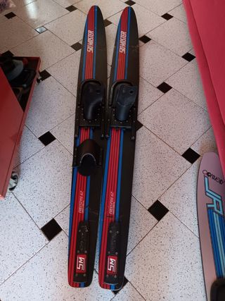 Esquís nauticos