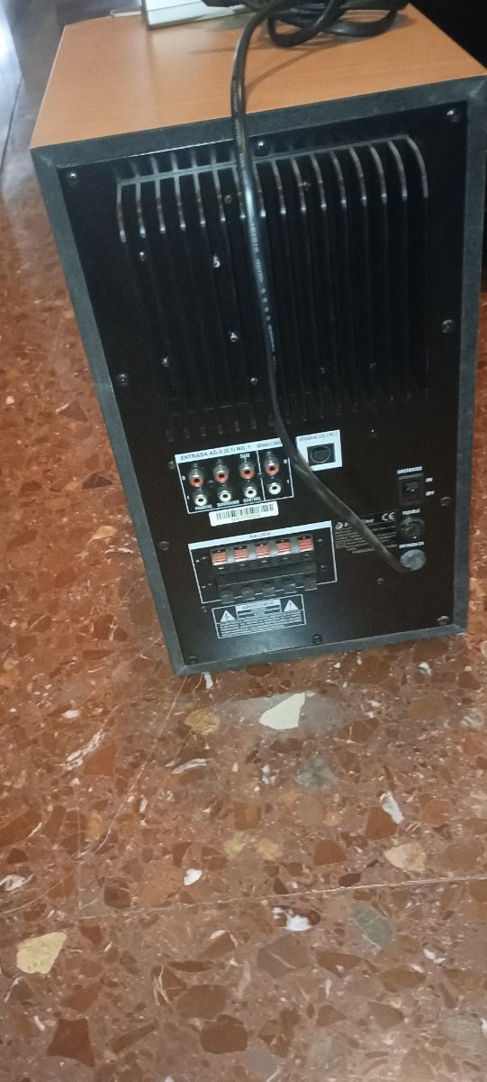 Amplificador de sonido cine en casa