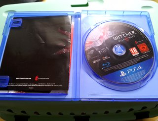 PS4 The Witcher Wild Hunt