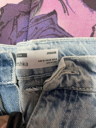 pantaloni bershka