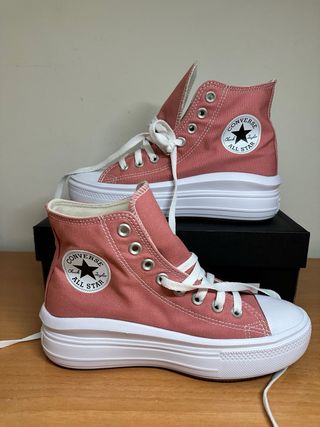 Converse altas plataforma rosa 38 de segunda mano por 50 EUR en Castelldefels en WALLAPOP