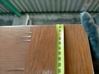 Puerta madera de entrada (sin marco).