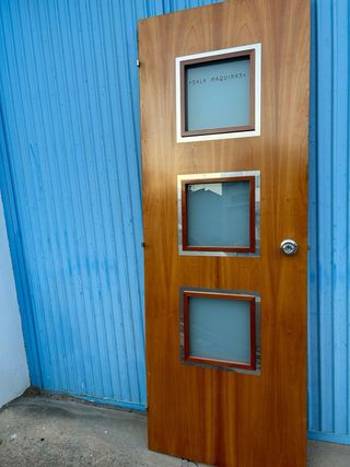 Puertas de alta calidad idealis para negocios