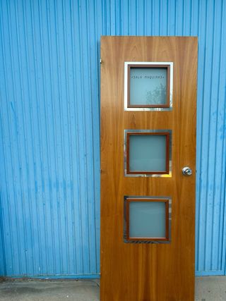 Puertas de alta calidad idealis para negocios