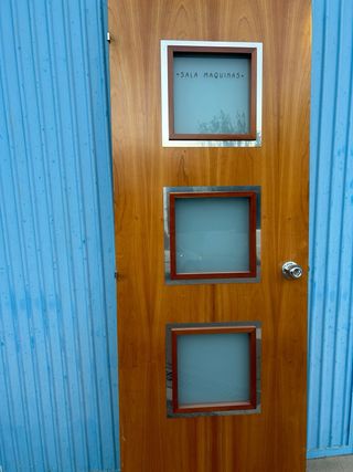 Puertas de alta calidad idealis para negocios