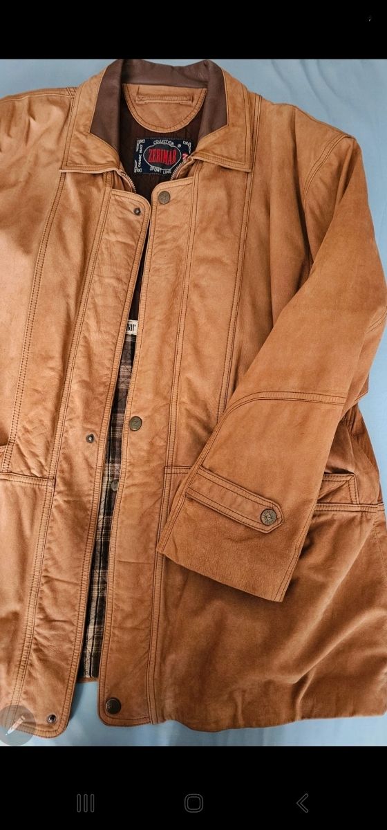 Cazadora piel vuelta Zerimar. Talla SG