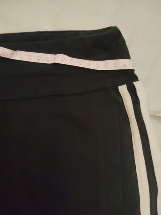 Pantalón corto Adidas, nuevo,XL