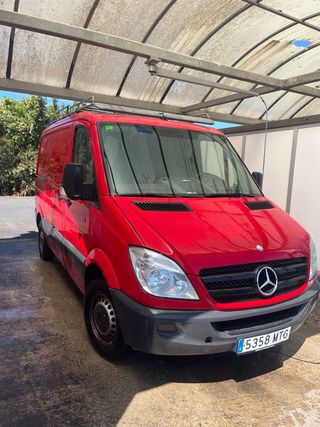 Mercedes-Benz Sprinter 2012