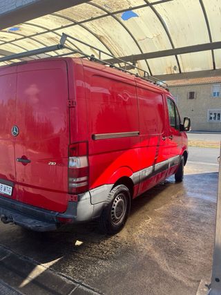 Mercedes-Benz Sprinter 2012