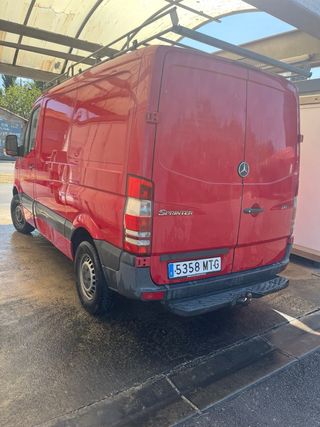Mercedes-Benz Sprinter 2012