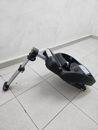 Base Isofix Maxicosi con silla