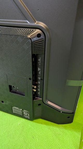 Hisense TV 65A7KQ para REPUESTO