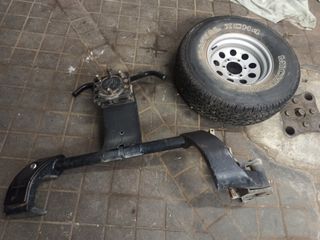 Anclaje rueda de repuesto Opel frontera